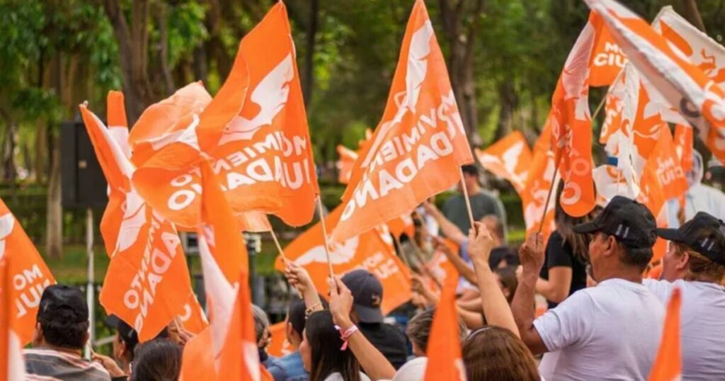 el presidente del betis, haro, ha decidido posponer la renovación del entrenador pellegrini, generando incertidumbre sobre el futuro del técnico chileno en el club sevillano.