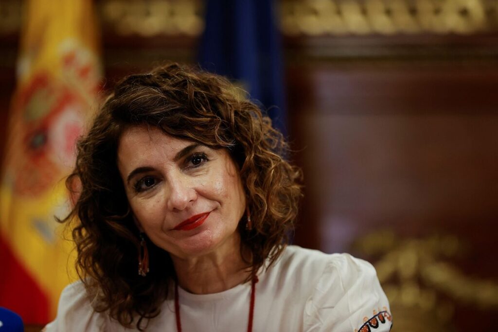 descubre cómo moreno critica duramente el engaño del gobierno en temas de vivienda, exponiendo los principales problemas y reclamando soluciones efectivas para los ciudadanos.