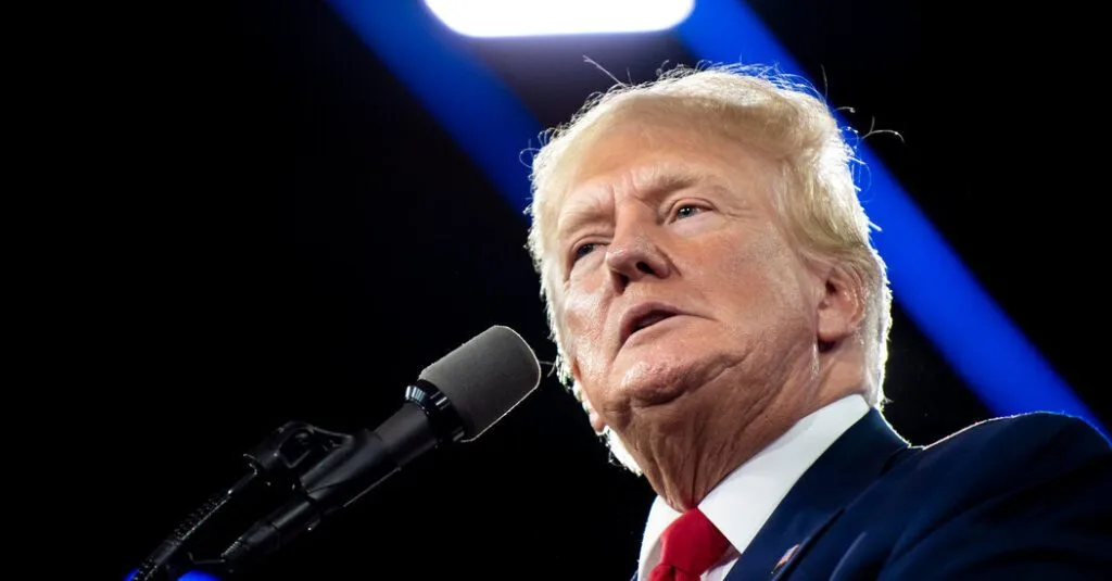 descubre cómo donald trump se ha convertido en un referente del liberalismo moderno, analizando su impacto político y comparándolo con figuras históricas como castro. un análisis profundo de su influencia en la ideología liberal actual.