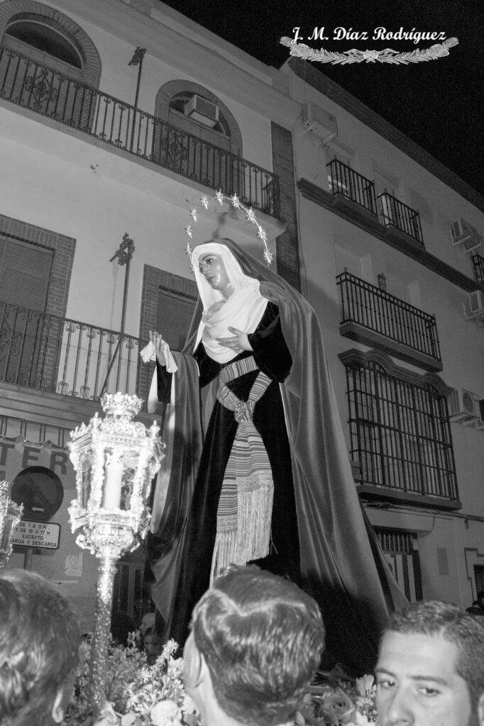 descubre las rutas y horarios de la misión esperanza en triana. planifica tu visita con información actualizada sobre los recorridos y los tiempos de paso para no perder ningún detalle de este evento especial.