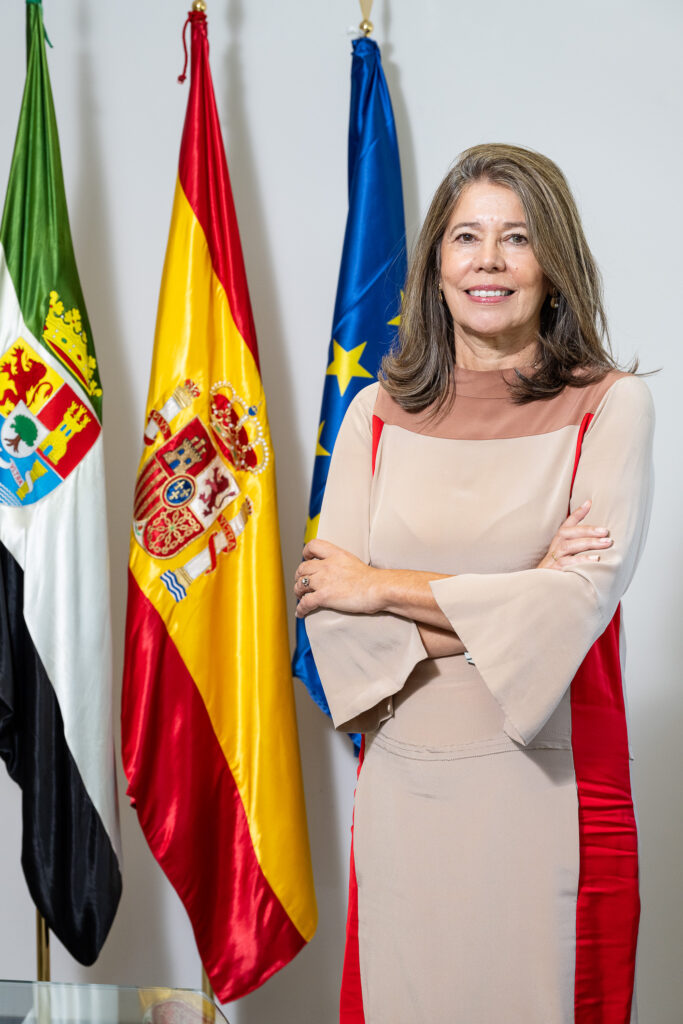 antonio sanz nombra a silvia pozo como nueva delegada de salud en sevilla, destacando su compromiso con la mejora del sistema sanitario local.