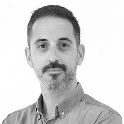 josé luis sanz sobre el conflicto en la policía local: 'ni el alcalde está por encima de la ley'. análisis y opinión sobre la situación legal y administrativa en el cuerpo policial.