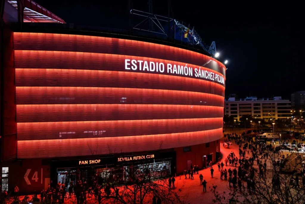la apelación detiene temporalmente el cierre parcial del estadio sánchez-pizjuán, permitiendo que continúen algunas actividades mientras se revisa la decisión.