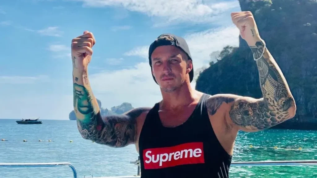 descubre los detalles sobre el trágico asesinato de una mujer apuñalada en la algaba, un suceso que ha conmocionado a la comunidad local.