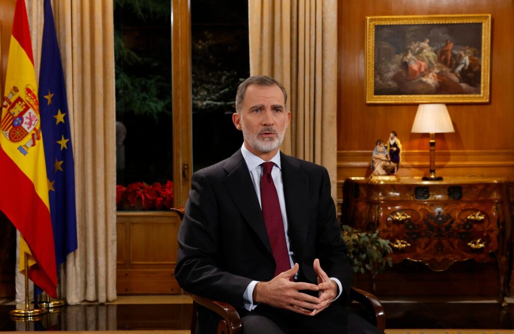 descubre el discurso navideño 2025 del rey felipe vi, un mensaje lleno de esperanza, unión y reflexión para estas fiestas.