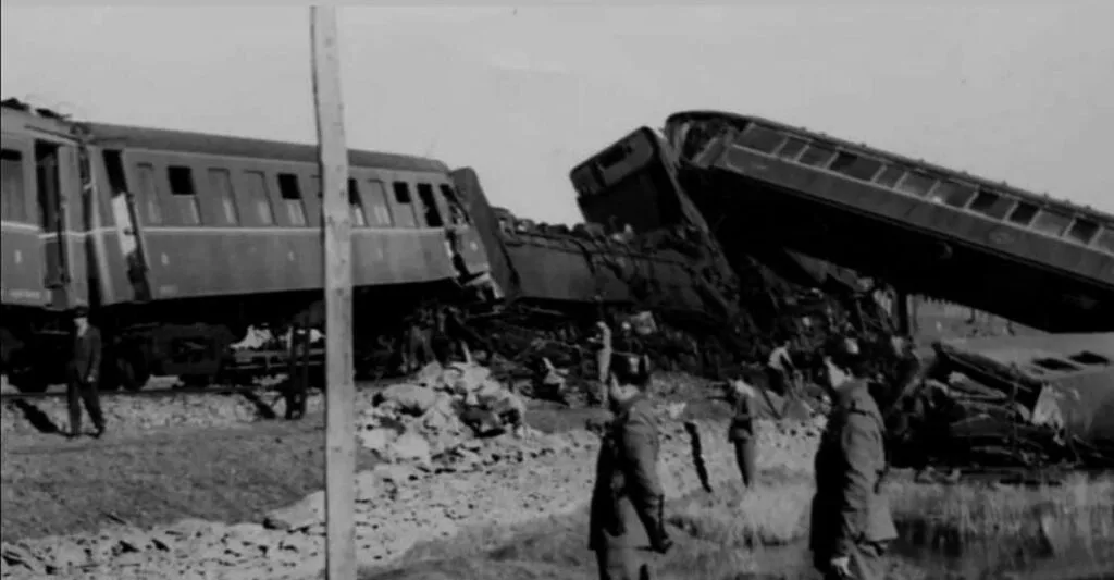 descubre la cronología detallada del accidente ferroviario en adamuz, con información precisa sobre los hechos y su desarrollo.