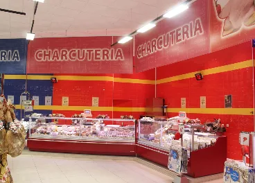 grupo más y maskom se unen para crear un gigante andaluz en el sector de la distribución, fortaleciendo el mercado y ofreciendo soluciones innovadoras.
