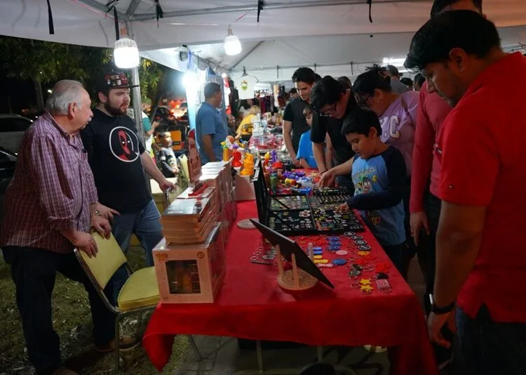 descubre cómo 15 psicólogos en adamuz apoyan a las familias durante la noche, ofreciendo guía y ayuda emocional para fortalecer los vínculos familiares.